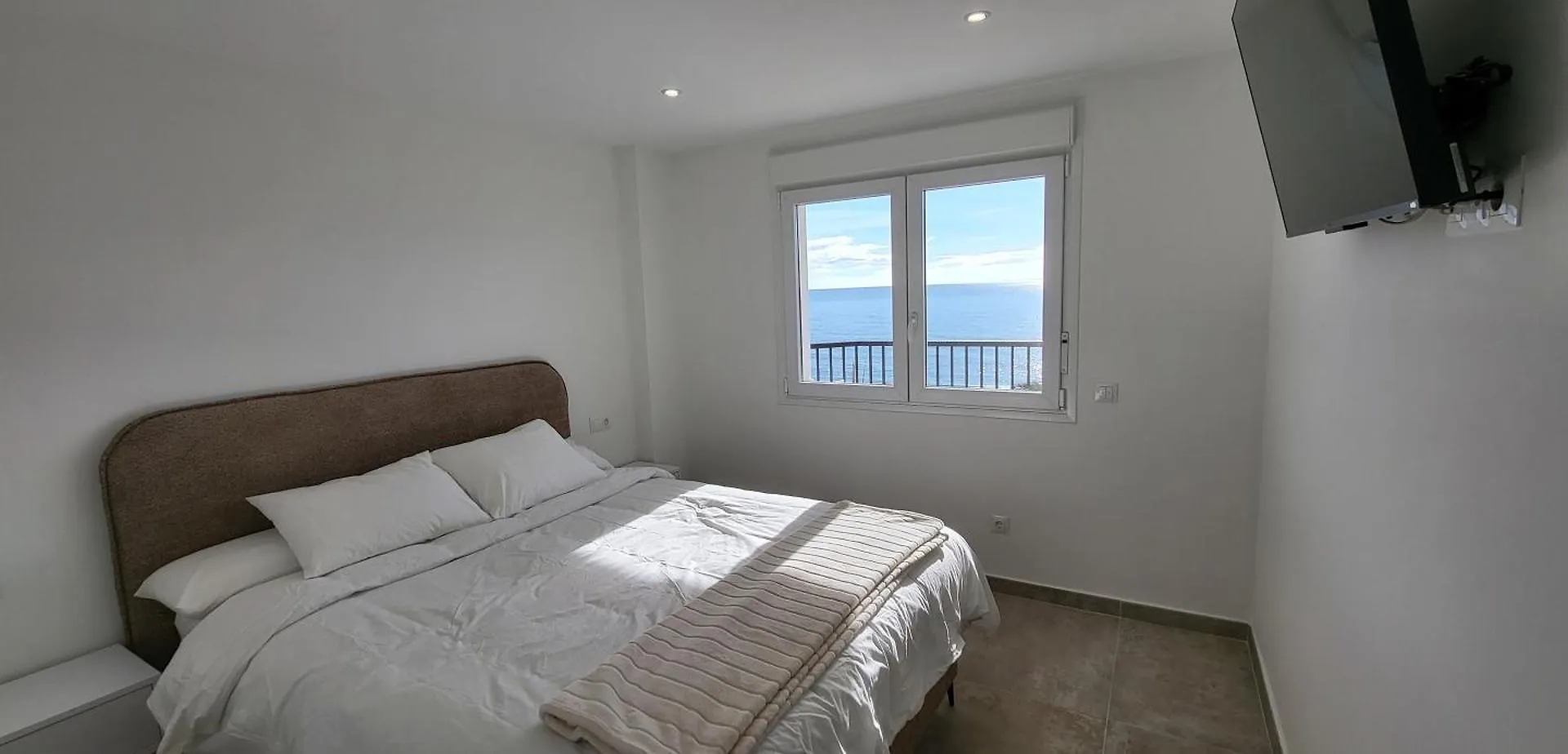 Las Antillas Beach Fuengirola